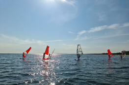 Sopot Atrakcja Wypożyczalnia kitesurfingowa OrkaSurf